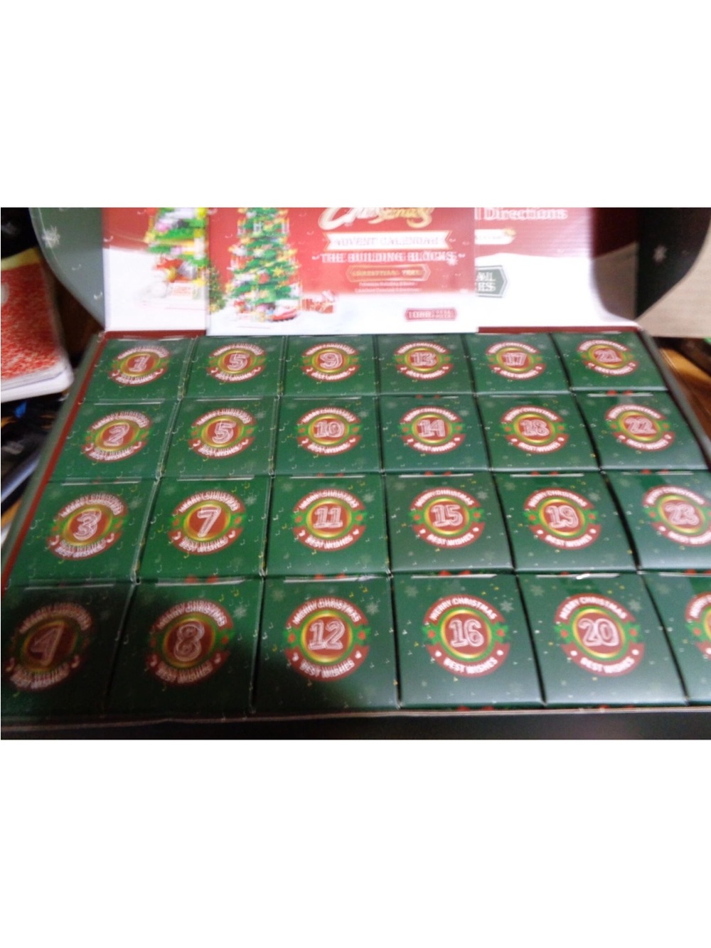 Merry Christmas Advent Calendar SEALED The Building Blocks Christmas Tree Set - Picture 4 of 9